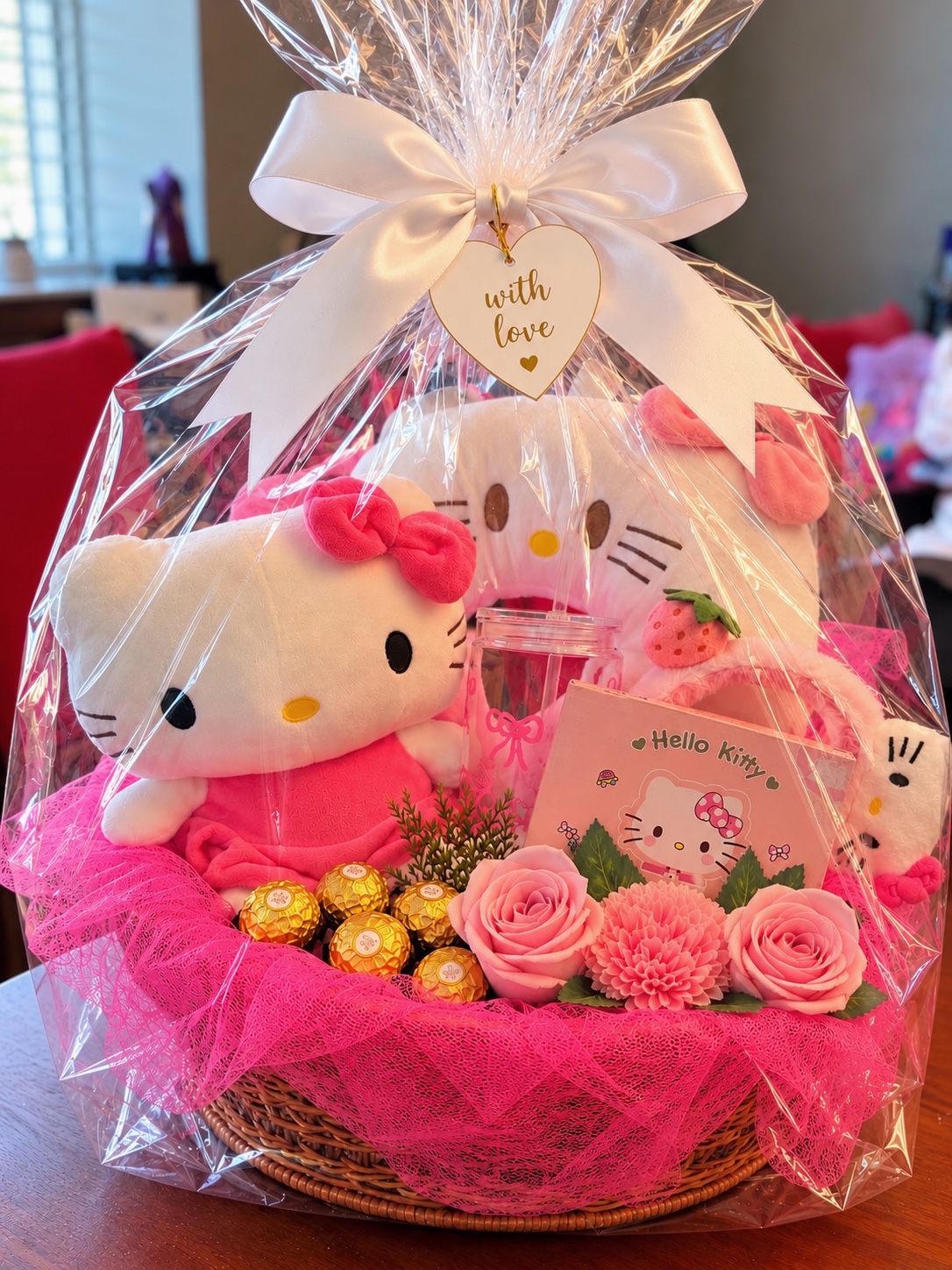Hello Kitty Sweet Basket - photo 2